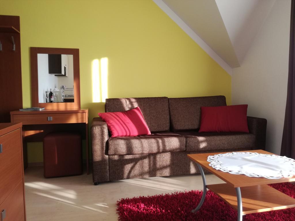 Luxury Apartment Bešeňová Extérieur photo